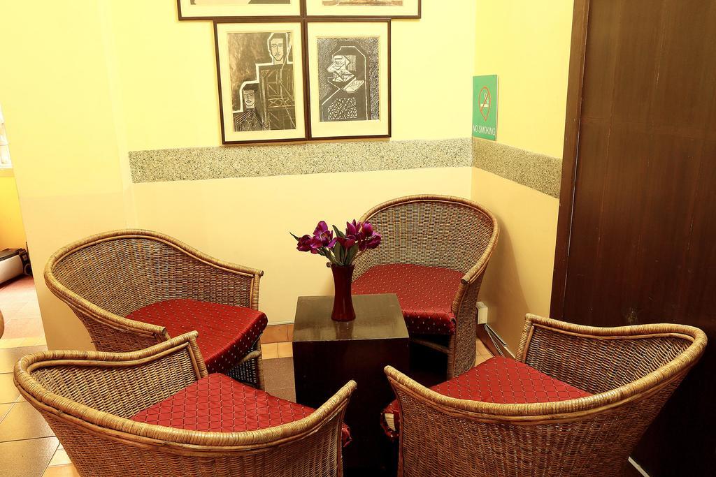 Oyo 2967 Bella Vista Hotel Kolkata Exterior photo